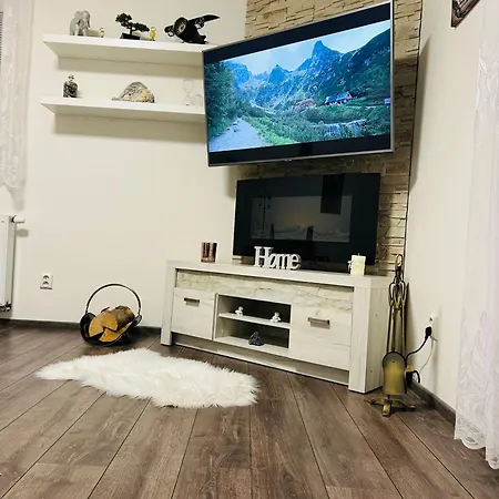 아파트 Under The High Tatras